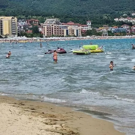 Royal Sea G Apartamento *