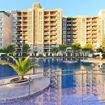Royal Sea G شقة ساني بيتش